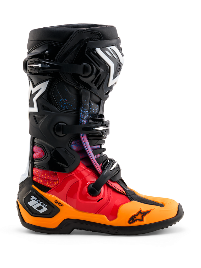 Limited Edition Tech 10 Black Hole Botas