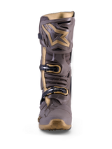 Bota de motocross Alpinestars Tech 10 Air Gold em Earth Brown Gold com proteção em TPU e detalhes em dourado metálico.