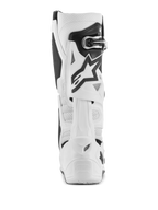 Alpinestars Tech 10 Supervented Boots, botas de motocross brancas, vista traseira com microfibra perfurada para fluxo de ar, sistema de lâmina traseira em TPU branco, logótipo de estrela preto e fecho de fivela seguro, calçado de alto desempenho para todo-o-terreno