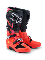 Botas Alpinestars Tech 7, botas de motocross, pretas, vermelho fluo e rosa fluo, com fivelas de libertação rápida, sistema de pivô duplo e concha protetora em TPU, equipamento de performance durável para condução off-road