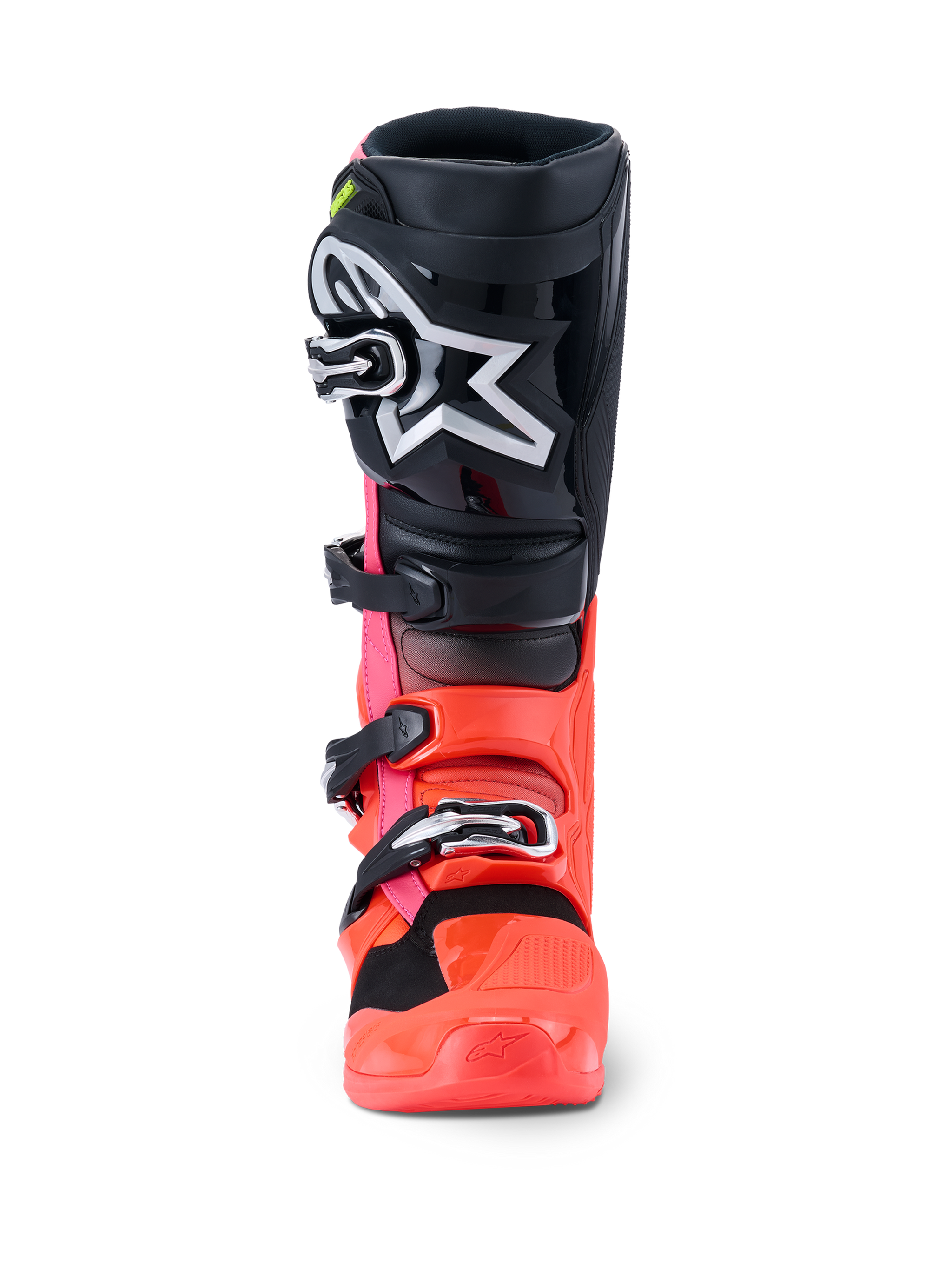 Botas Alpinestars Tech 7, botas de motocross, preto, vermelho fluo e rosa fluo, vista frontal com placa de canela preta e grande logótipo Astars branco, estrutura inferior em vermelho e rosa fluorescente e sistema de fecho com fivelas prateadas
