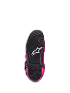 Botas Alpinestars Tech 7, botas de motocross, rosa diva e preto, vista inferior da sola exterior mostrando a sola de borracha texturizada preta, logótipo Alpinestars branco e indicador de limite de desgaste, calçado de alta performance para todo-o-terreno