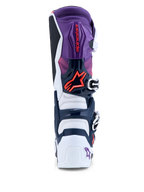 Alpinestars Tech 7, botas de motocross para homem, roxas e brancas, vista traseira, proteção TPU e detalhes vermelho fluo