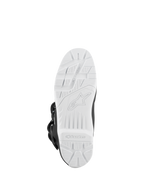 Botas Alpinestars Tech 3 Enduro Waterproof, pretas e brancas, vista inferior da sola branca de alta aderência com relevo, padrão de tração para todo-o-terreno com logótipo em relevo, sola exterior durável concebida para performance em motocross e enduro.