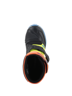 Botas Alpinestars Kids Tech 3S, botas de motocross, laranja fluo, azul enamel e amarelo fluo, vista superior para o interior da abertura almofadada, mostrando a biqueira de microfibra preta e o fecho de fivela.