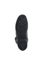 Botas Alpinestars Tech 5, vista da sola, pretas, padrão de rasto texturizado detalhado para aderência em todo-o-terreno, com o logótipo Alpinestars e o símbolo da estrela em relevo, construção durável de calçado de motocross