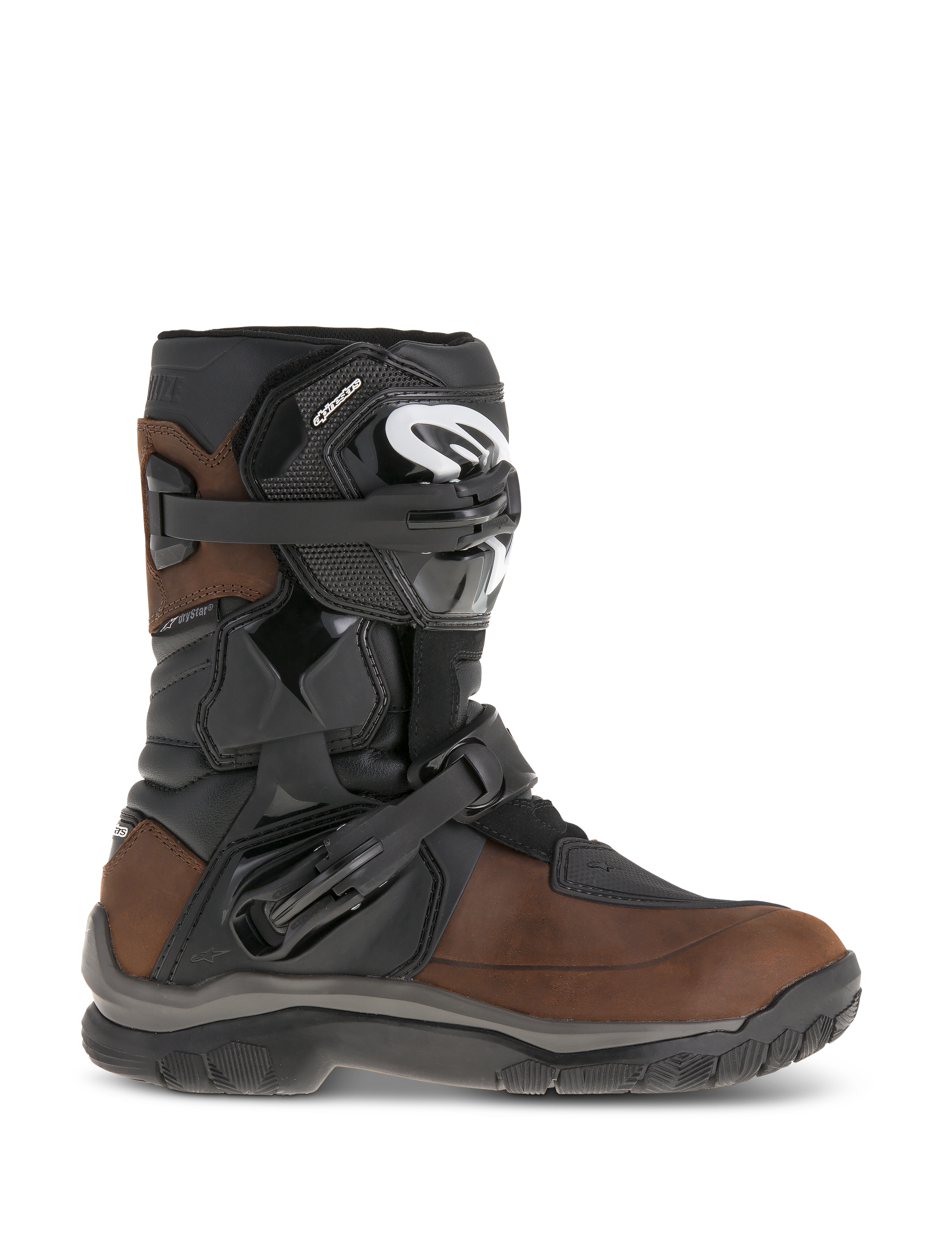 Botas Alpinestars Belize Drystar, botas de motociclismo de cano curto para aventura, em pele castanha oleada e preta, com proteção lateral de tornozelo flexi-blade, duas fivelas de catraca ajustáveis e sola de borracha texturizada durável