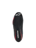 Sapatos Alpinestars Celer, sapatos de condução para motociclismo, pretos e vermelho vivo, vista inferior da sola de borracha texturizada com marca Alpinestars a branco e detalhes em vermelho