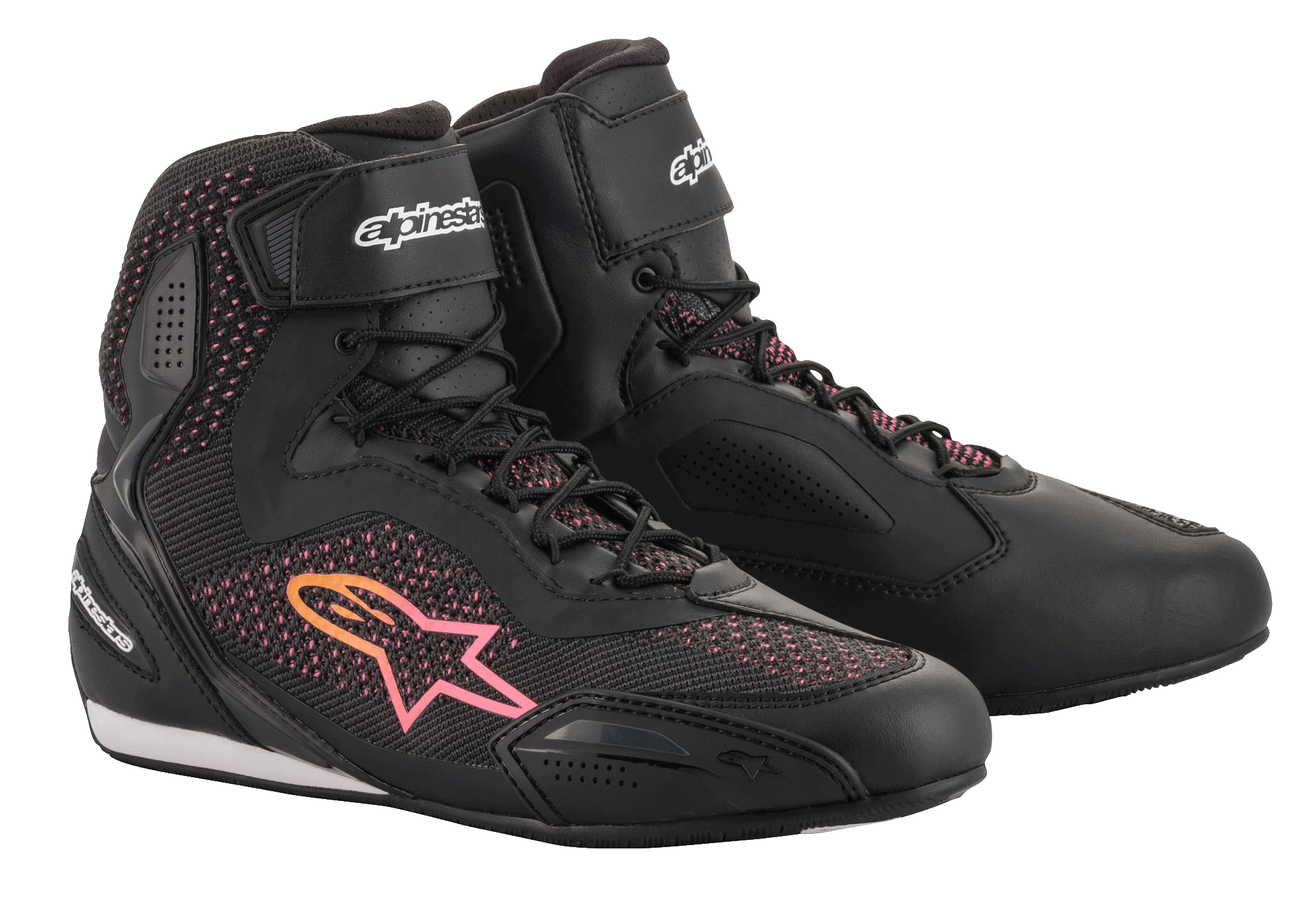 Sapatos Stella Faster-3 Rideknit® da Alpinestars para mulher, pretos com detalhes em amarelo e cor-de-rosa, sapatos de motociclismo com construção tricotada respirável, fecho de atacadores com tira de velcro no tornozelo e painéis de proteção reforçados.