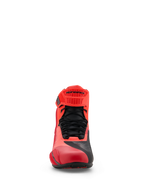 Sapatos Alpinestars MM93 Faster-4, sapatos de motociclismo, vermelho fluo e vermelho brilhante com detalhes em preto, vista frontal com atacadores pretos, tira de TPR ajustável vermelha com a marca Alpinestars e construção em microfibra leve.