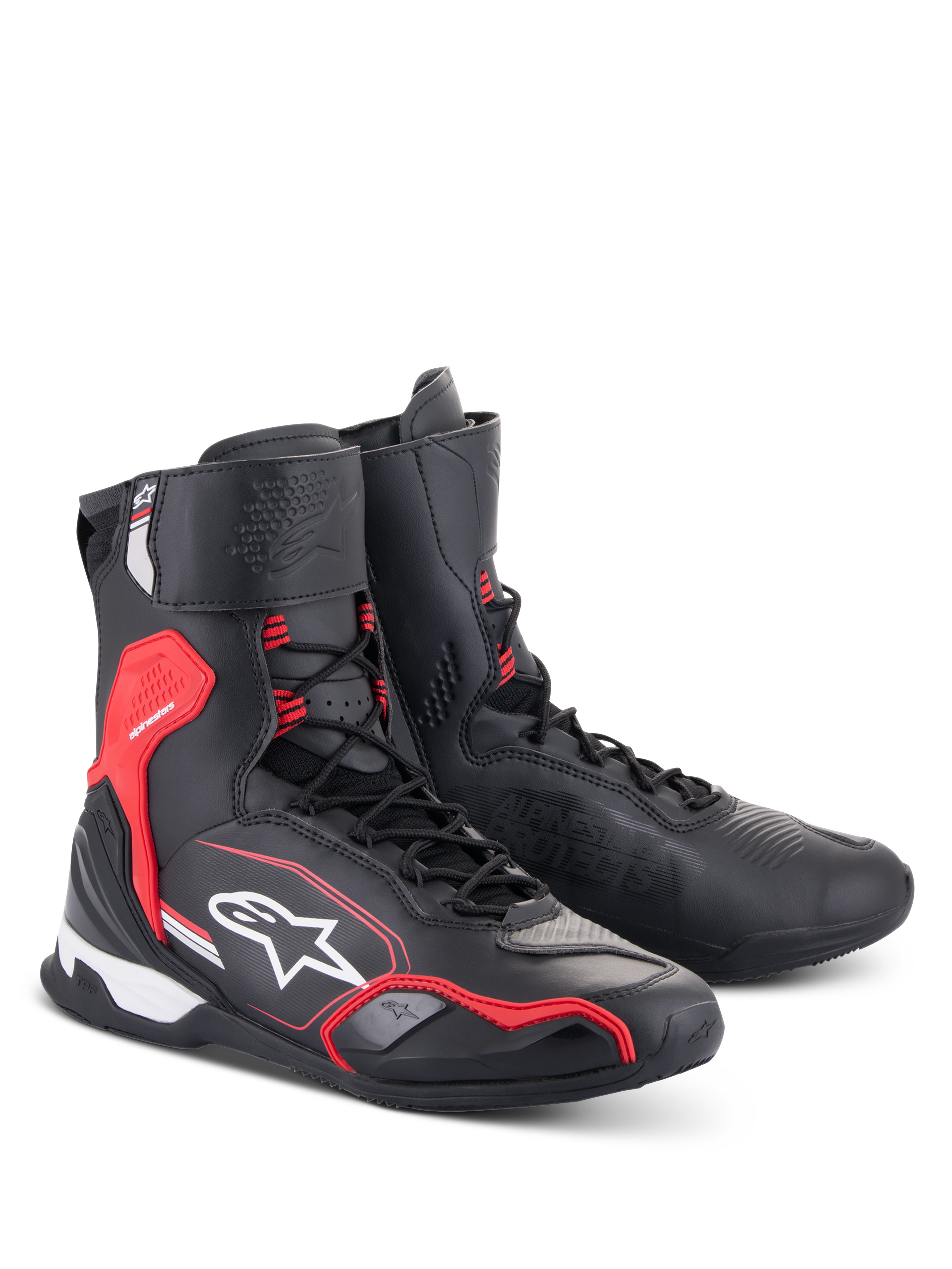 Sapatos Alpinestars Superfaster, sapatos de motociclismo, pretos, vermelho vivo e brancos, design de cano alto com sistema de atacadores rápidos, proteção reforçada no tornozelo e calcanhar, com logótipo Alpinestars e construção em microfibra técnica