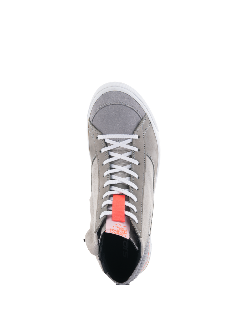 Alpinestars Stated Shoes, ténis de motociclismo cinzento claro, vista superior com atacadores brancos e uma presilha vermelha fluorescente vibrante, estilo urbano com materiais em camurça e nubuck, rebordo da sola vulcanizada branca