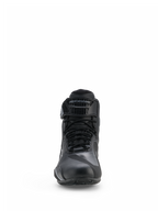 Sapatos Alpinestars Faster-4 Drystar®, sapatos de motociclismo, preto e Cool Gray, vista frontal com fecho de atacadores e correia de velcro ajustável com a marca Alpinestars, design impermeável e elegante para desportos de estrada
