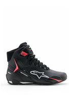 Alpinestars Stella Faster-4 Drystar, sapatos de motociclismo para mulher, pretos com detalhes em cinzento e coral fluo, design de cano alto com marca lateral e tira de velcro, microfibra impermeável para condução desportiva