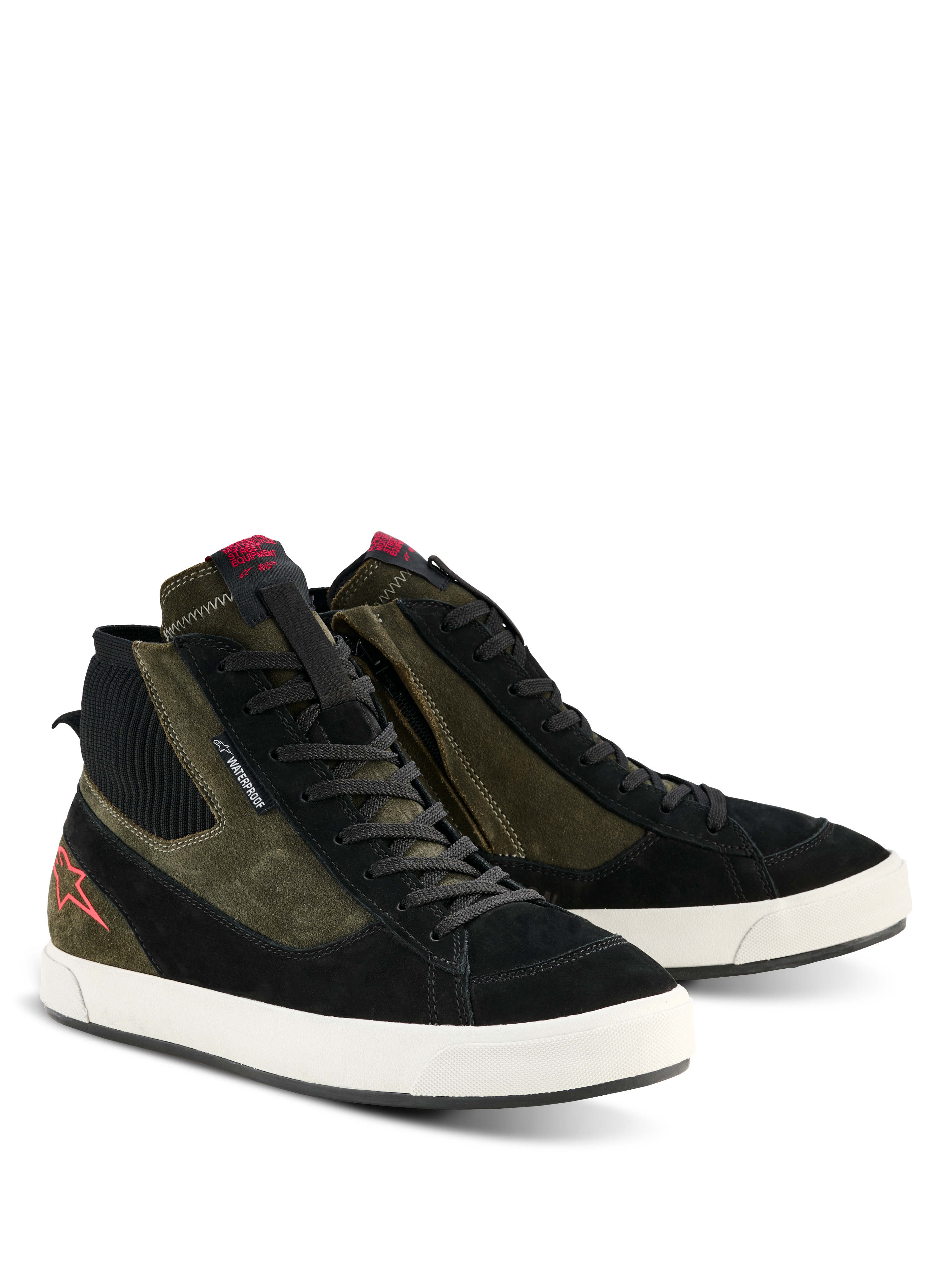 Sapatos Stated Impermeáveis