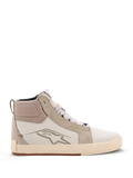 Alpinestars Ride-63 Leather Shoes, sapatos de motociclismo urbanos, Off White e Cool Gray com sola de borracha, design de cano alto com painéis em pele e camurça, logótipo de estrela Alpinestars na lateral e sola exterior de borracha vulcanizada texturizada.