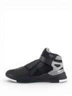 Alpinestars Sapatos Speedflight Street, sapatos de moto urbanos, pretos e cinzentos, com fecho lateral e velcro.