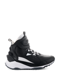 Sapatos Alpinestars Speedstreet, sapatilhas de motociclismo de cano alto, pretas e brancas, vista lateral com uma tira larga de velcro no tornozelo, entressola branca espessa com marcas Alpinestars e TPF, e sola de borracha robusta para condução urbana