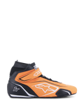 Alpinestars Tech-1 T V3 FIA Racing Shoes, sapatos de corrida de cano alto, laranja fluo e preto com detalhes brancos e tira de velcro no tornozelo, pele perfurada para respirabilidade, vista lateral de equipamento profissional para automobilismo
