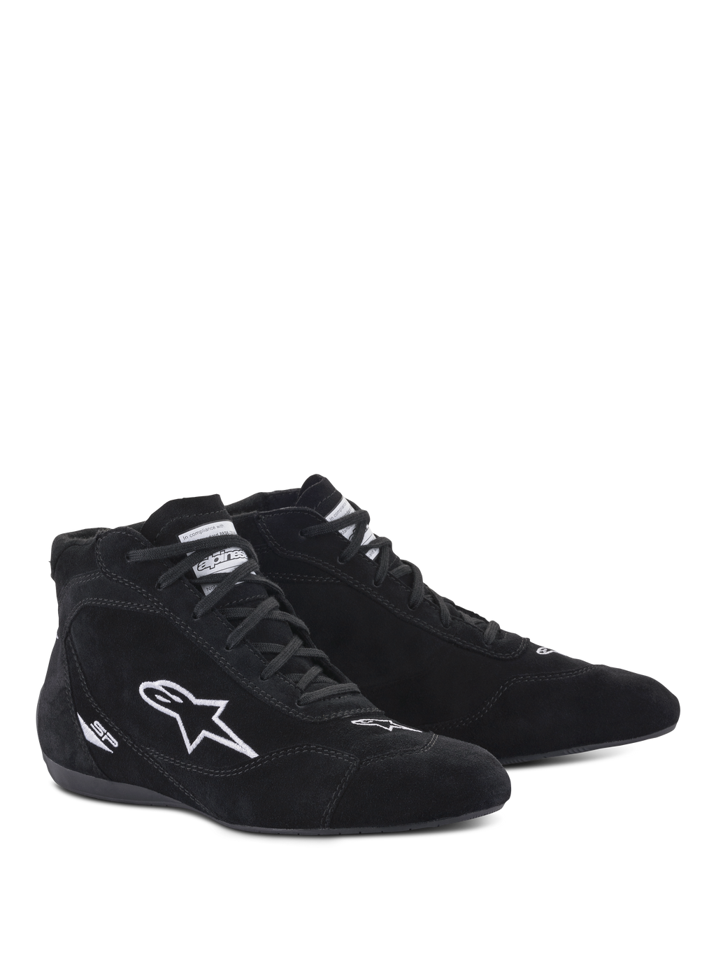 Sapatos Alpinestars SP V2, sapatos de automobilismo, pretos, design de cano alto em camurça com logótipo de estrela bordado a branco e marca SP, sola fina de especificação F1 para sensibilidade precisa dos pedais, calçado profissional de desporto motorizado