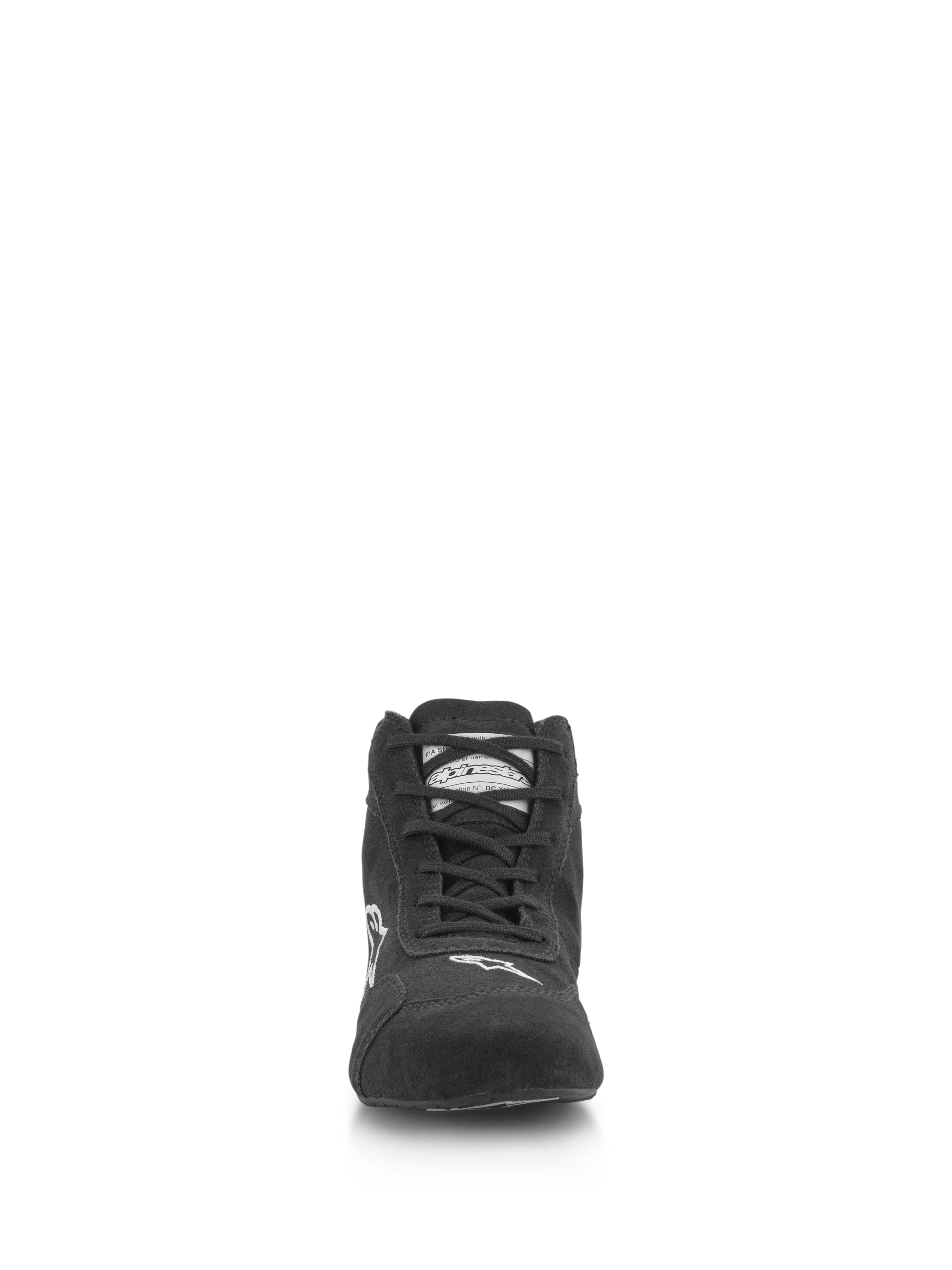 Sapatos Alpinestars SP V2, sapatos de automobilismo, pretos, vista frontal com parte superior em camurça premium, sistema de atacadores assimétrico, logótipo Alpinestars branco na biqueira, calçado profissional de desporto motorizado