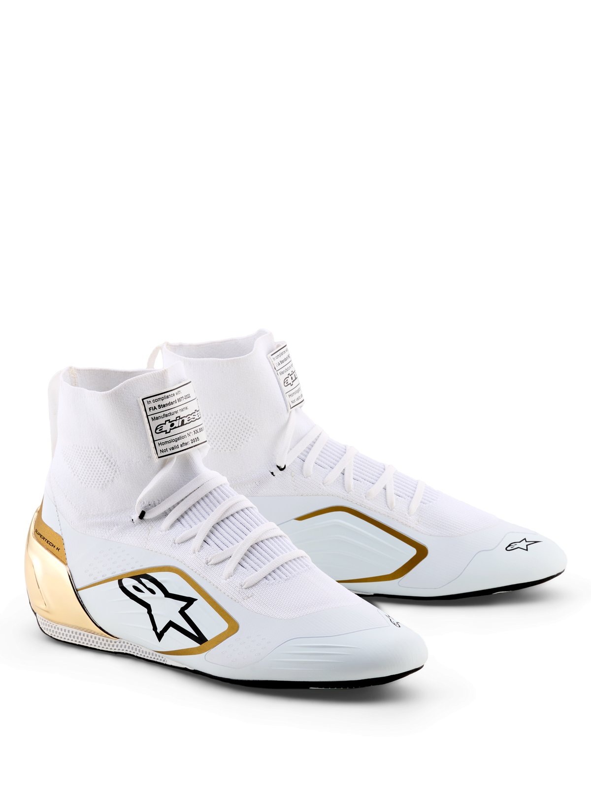 Alpinestars Supertech K Shoes - FIA, sapatos de karting, brancos, pretos e dourados, com parte superior tricotada, contraforte de calcanhar em dourado metálico, logótipo Alpinestars preto com rebordo dourado, calçado de corrida profissional para karting