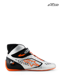 Alpinestars Sapatos Tech-1 KX V3 - FIA, sapatos de karting, preto, prateado e laranja, vista de perfil lateral a mostrar construção leve termo-soldada, atacadores assimétricos e pormenores de homologação FIA