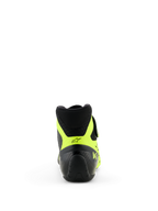 Sapatos Alpinestars Tech-1 KX V3 - FIA, Preto e Amarelo Fluo, vista traseira com foco no calcanhar, detalhes em amarelo néon com logótipo de estrela preto e marca KX, calçado profissional de karting