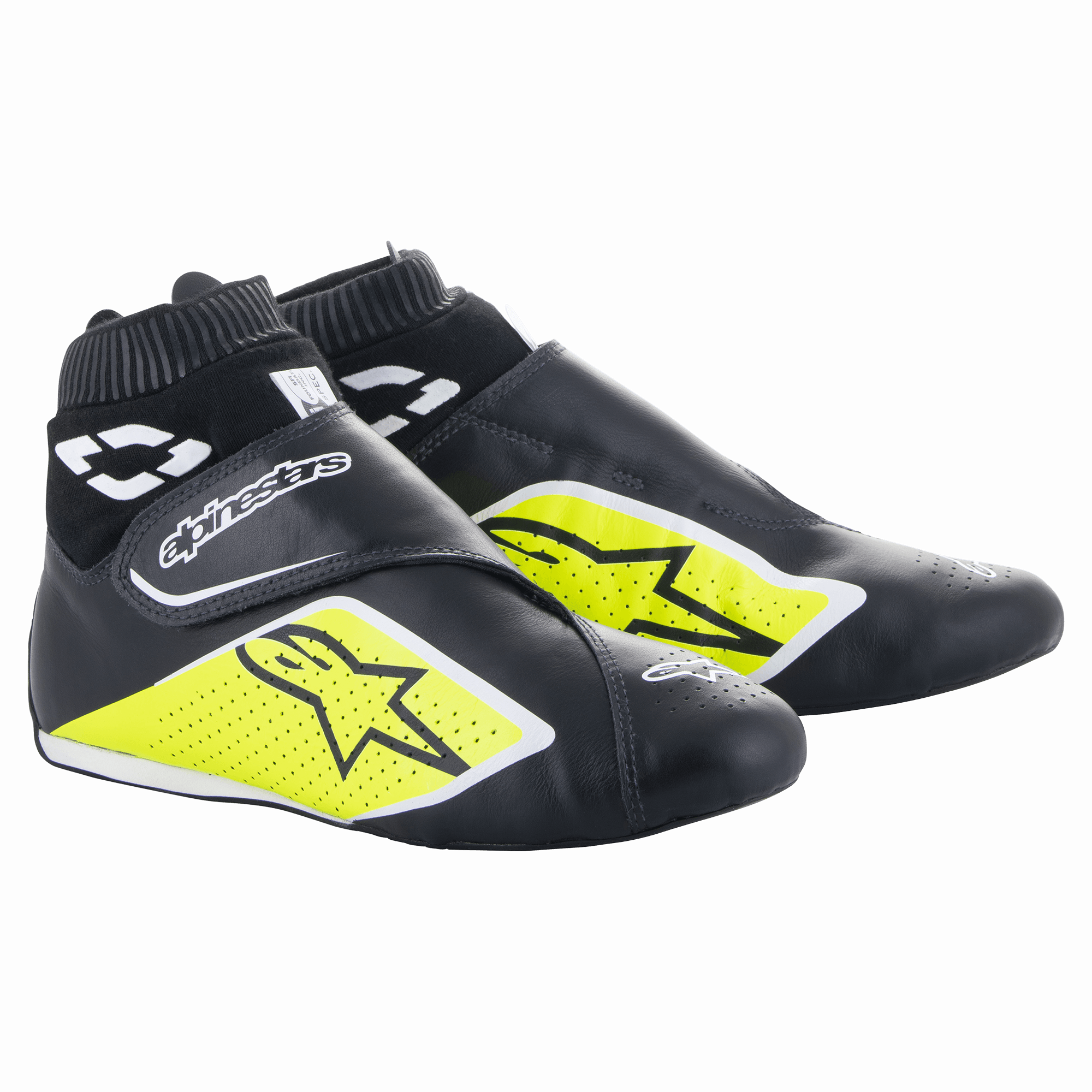 Alpinestars Supermono V2 Shoes FIA, calçado de automobilismo, pretos, amarelo néon e brancos, design de cano alto com punho canelado, construção em pele de peça única perfurada com logótipos de estrela, perfil aerodinâmico elegante para desportos motorizados profissionais