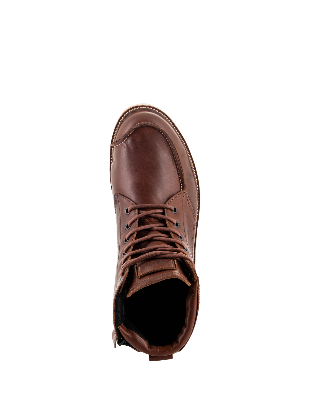 Sapatos Alpinestars Oscar Monty V2, sapatos de motociclismo castanhos, vista superior mostrando a construção em couro de flor integral, costuras moc toe e atacadores castanhos, calçado urbano de inspiração heritage