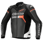 Casaco de pele Alpinestars GP Force Airflow, preto com detalhes em branco e vermelho fluo, casaco de motociclismo em pele perfurada, com protetores de ombro DFS Lite, logótipo Alpinestars no peito e nas mangas, design desportivo ventilado