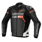 Casaco de Pele Alpinestars GP Force, casaco de motociclismo, preto com detalhes em branco e vermelho fluo, com logótipos Alpinestars em destaque no peito e mangas, construção em pele de bovino premium com protetores de ombro DFS Lite, silhueta aerodinâmica