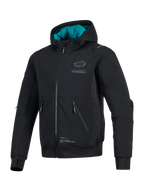 Casaco Alpinestars Moblast Waterproof, preto com forro do capuz em verde-azulado, casaco de motociclismo técnico em softshell com bolsos 3D com fecho, orifícios para os polegares integrados e logótipo Alpinestars no peito, vestuário de condução urbana