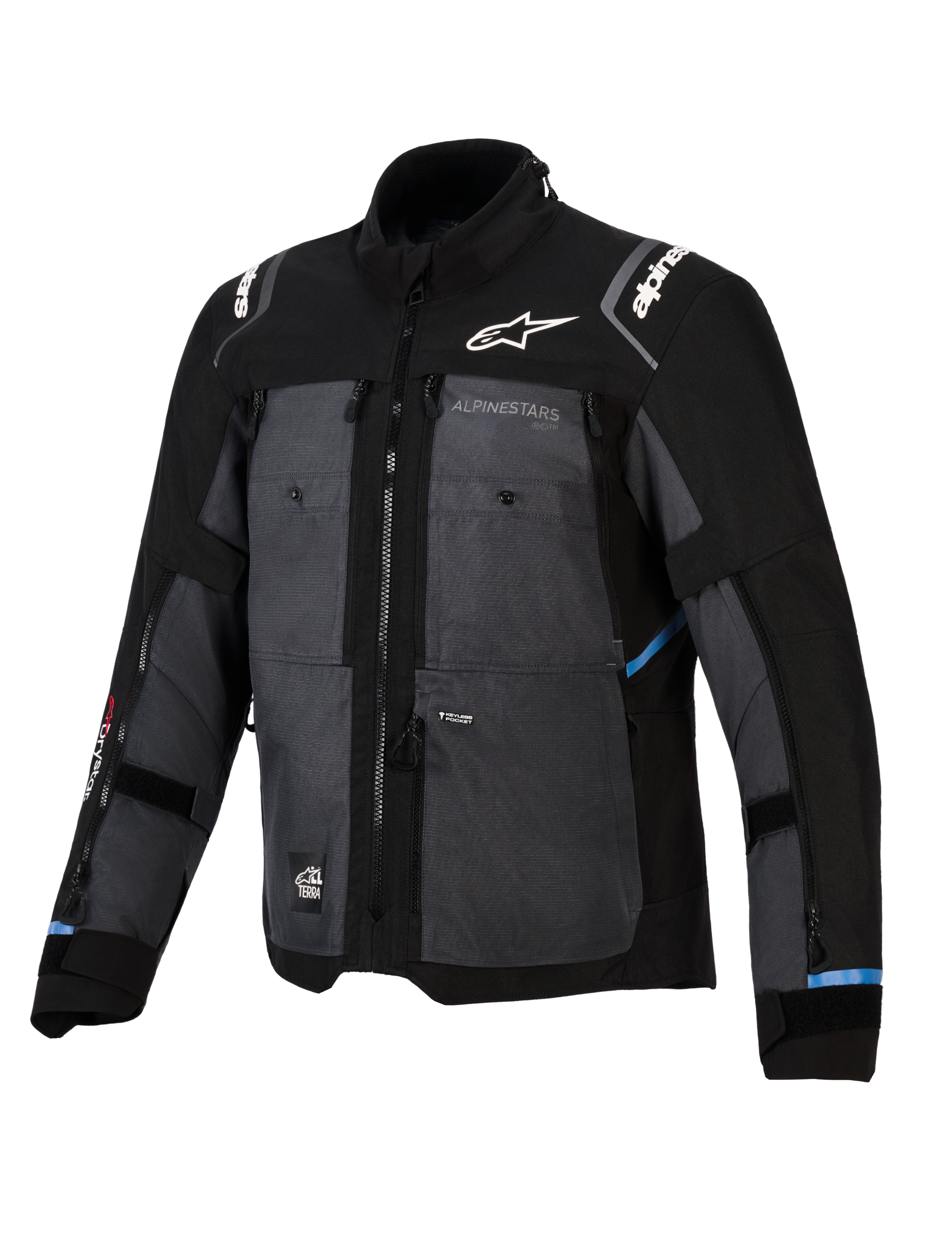 Alpinestars Cusco Drystar® Jacket, casaco de aventura e turismo, preto e cinzento escuro, com painéis têxteis ripstop, logótipo Alpinestars em branco no peito e ombros, múltiplos fechos de ventilação e detalhes em azul claro.