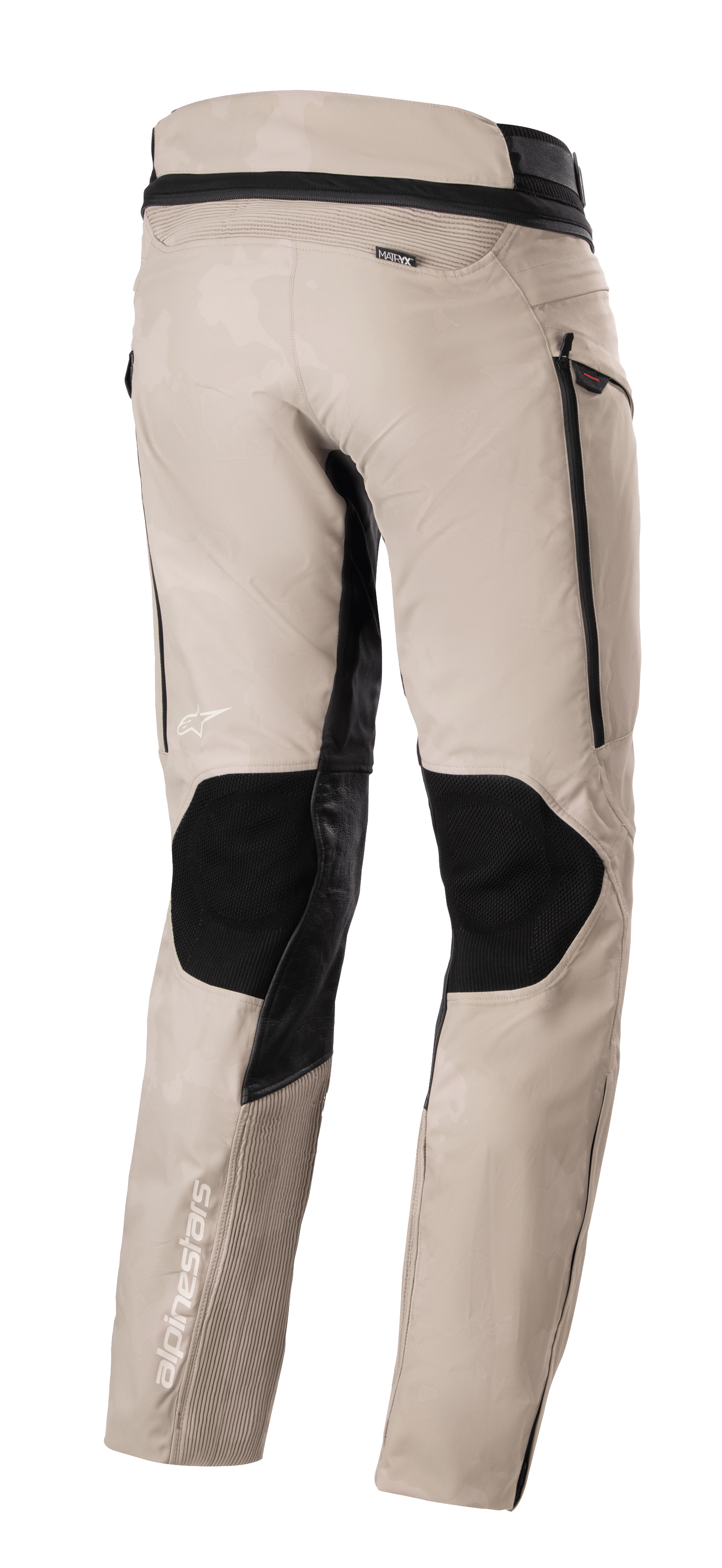 Calças Alpinestars AMT-10LAB Drystar® XF, calças de turismo de aventura em Aluminum Camo, vista traseira com painéis de proteção pretos, marca MATRYX® e logótipos Alpinestars brancos num chassis multimaterial.