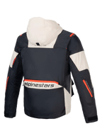 Alpinestars Jaqueta Mogress Air, casaco de moto urbano para homem, preto e amêndoa com detalhes em laranja, em tecido ripstop, vista traseira com capuz.