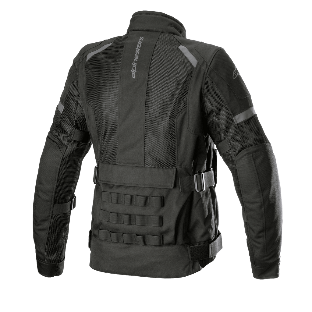 Alpinestars Stella Crosshill WP Air Feminino, casaco de touring para motociclismo, preto, vista traseira que mostra amplos painéis de malha para fluxo de ar, fitas modulares PALS de inspiração militar na parte inferior das costas e correias de ajuste de volume na cintura e nos braços.