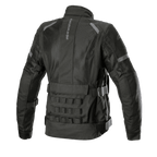 Alpinestars Stella Crosshill WP Air Feminino, casaco de touring para motociclismo, preto, vista traseira que mostra amplos painéis de malha para fluxo de ar, fitas modulares PALS de inspiração militar na parte inferior das costas e correias de ajuste de volume na cintura e nos braços.