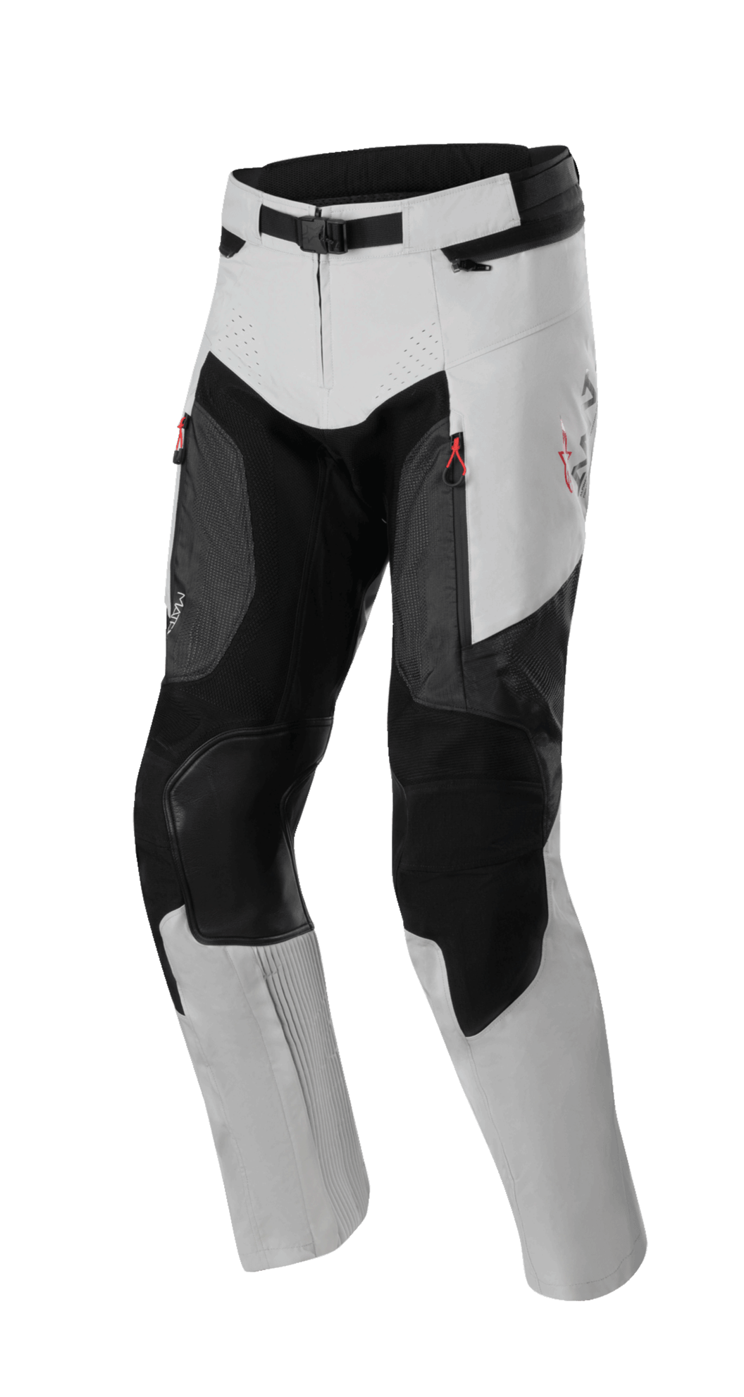 Alpinestars AMT 7 Air Pants, calças de motociclismo para turismo de aventura, castanho e Dark Shadow, com detalhes de fechos vermelhos e painéis de ventilação MATRYX, proteção de joelhos reforçada, detalhes perfurados a laser, fecho magnético ajustável na cintura, design moderno com painéis texturizados