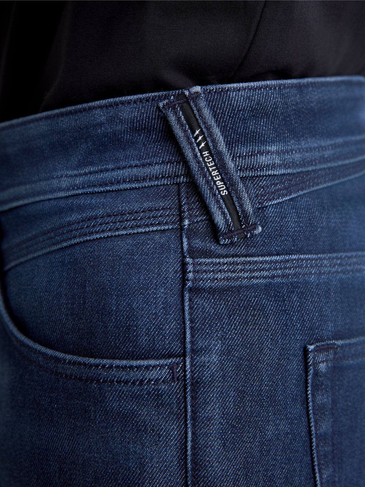 Alpinestars Flex-AST 10 Tough Max Denim Pants Short, urban motorcycle denim pants, dark blue, close-up view of branded belt loop and single-layer technical denim construction