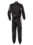 Alpinestars GP Race V3 Suit FIA, vista traseira de um fato de automobilismo de peça única em preto com detalhes prateados nas mangas e pernas, com um logótipo Alpinestars branco na zona lombar, equipamento profissional de desporto motorizado com certificação FIA