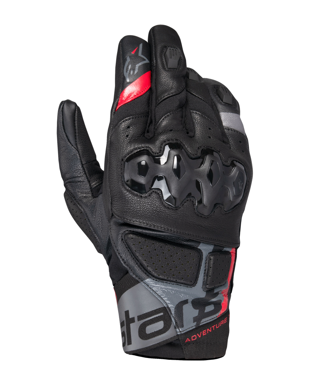 Alpinestars Belize V3 Drystar Gloves, luvas de motociclismo de aventura de punho curto, pretas com detalhes vermelhos e cinzentos, com proteção rígida nos nós dos dedos com padrão hexagonal, painéis em pele perfurada e marcação 'ADVENTURE' no punho.