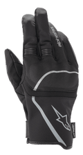Luvas Alpinestars Syncro V2 Drystar®, luvas de motociclismo urbanas, em preto e cinzento médio, vista posterior realçando a construção têxtil e a proteção viscoelástica das articulações, design impermeável e respirável com detalhes refletores.