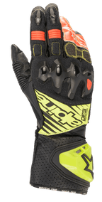 Luvas Alpinestars GP Tech V2, luvas de motociclismo para corrida, pretas com detalhes em amarelo fluorescente e vermelho, com proteção rígida nos nós dos dedos, punho em pele perfurada com marca DFS e painéis elásticos em acordeão para flexibilidade ideal.