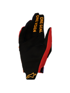 Alpinestars Radar Pro 2027, luvas de motocross para homem, pretas e vermelhas, com palma em camurça e grafismos nos dedos.