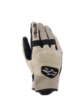 Luvas Alpinestars Tracker, luvas de motociclismo, bege e pretas, com pele perfurada, inserções elásticas em sanfona pretas e patch com logótipo heritage 1963, estilo workwear urbano
