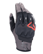 Luvas Alpinestars Techdura, luvas de motociclismo, castanho Falcon e preto com detalhes vermelhos, proteção acolchoada nos nós dos dedos, malha respirável e tecido elástico, inserções protetoras nos dedos, logótipo de estrela no punho