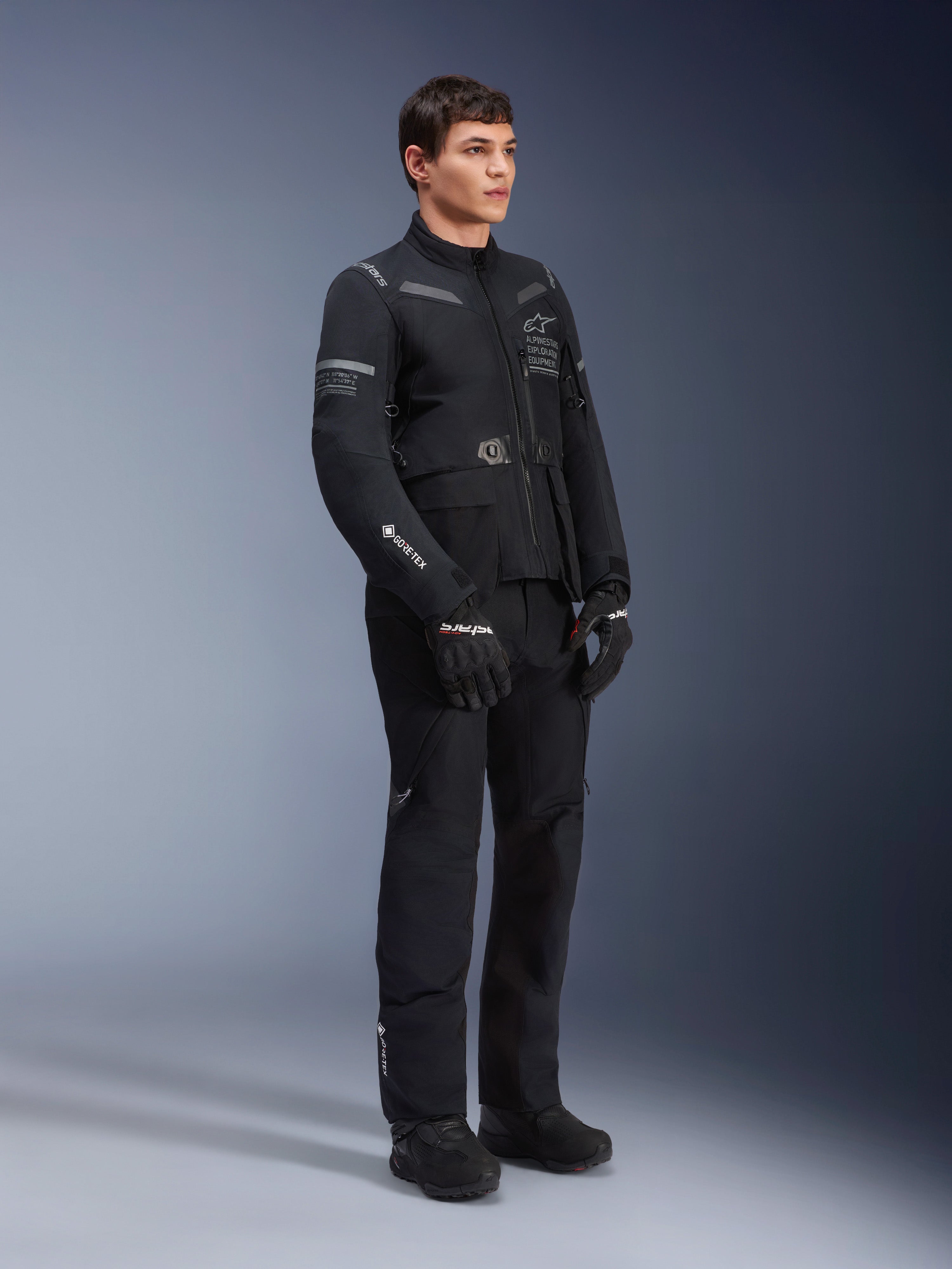 ST-7 2L Gore-Tex - Black Motorcycle Jacket | Alpinestars®