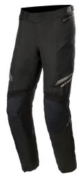 Calças Alpinestars Road Tech GORE-TEX Short, pretas, calças de motociclismo para turismo, construção multi-tecido impermeável e respirável, marca refletora na coxa, painéis reforçados nos joelhos, bolsos com fecho de correr e fitas de ajuste na cintura