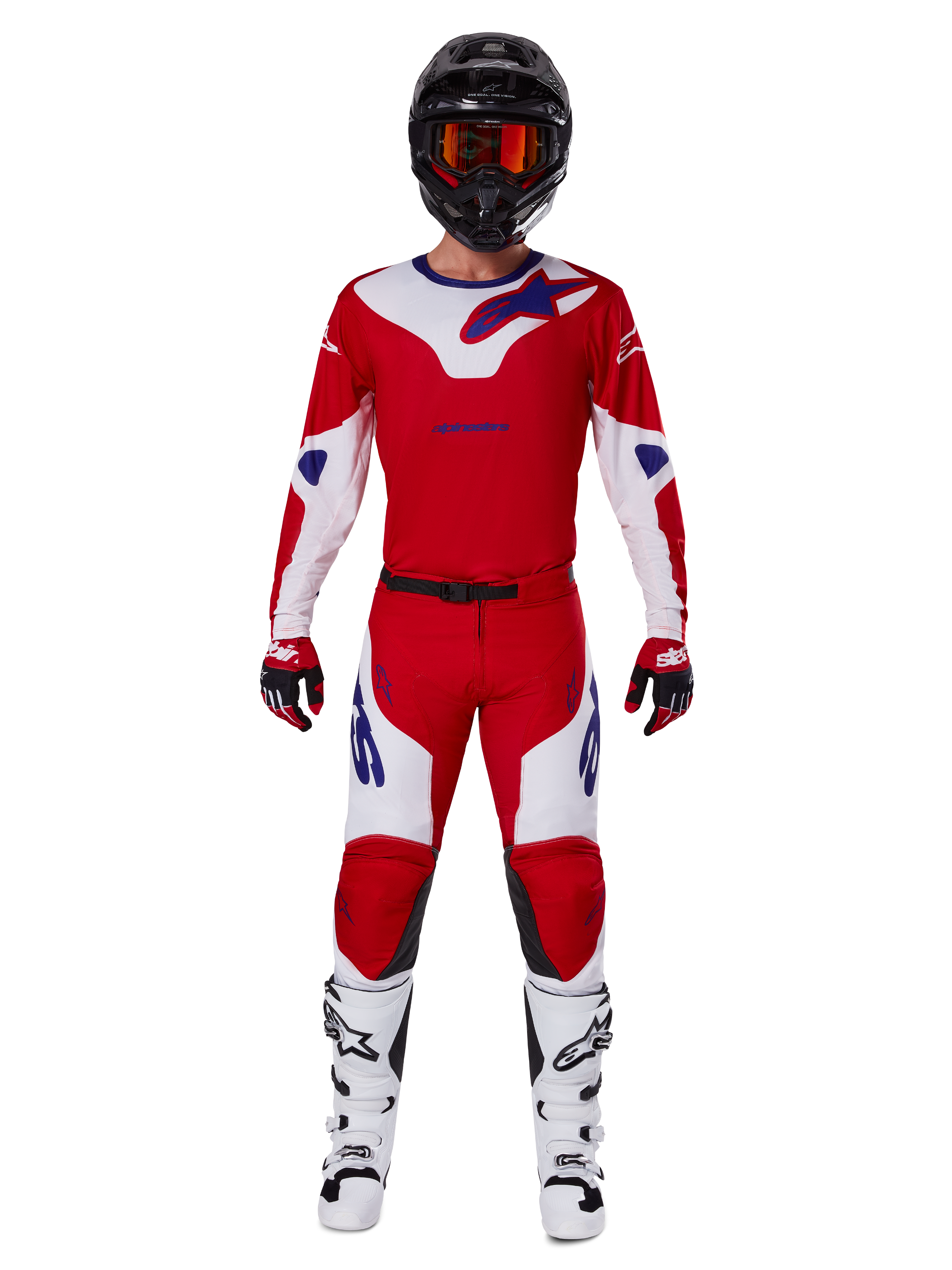 Alpinestars 2025 Racer Veil Pants e conjunto completo de equipamento de motocross, vermelho vivo e branco com detalhes em azul, incluindo camisola a condizer, capacete preto com óculos cor de laranja, botas brancas e pretas e luvas vermelhas, visual de performance coordenado para corridas de todo-o-terreno